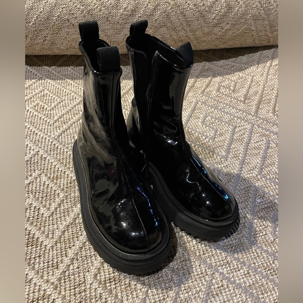 Zara Girls Black Patent Leather Boots- 13